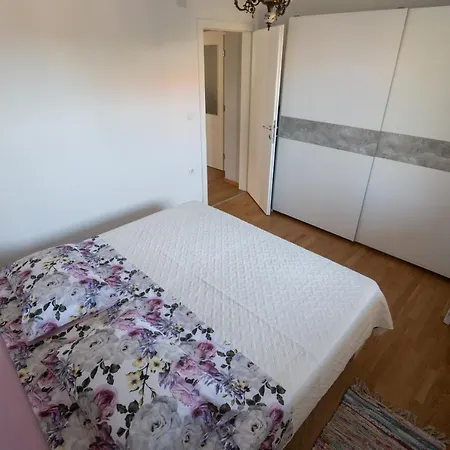 Modern Edda - Quiet Area - Close To Old Town And Beaches Zadar