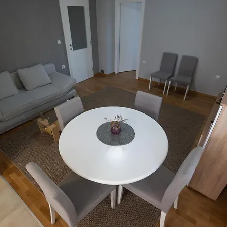 Modern Edda - Quiet Area - Close To Old Town And Beaches