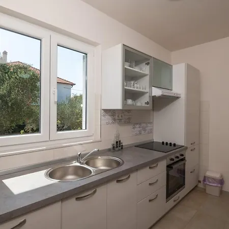 Modern Edda - Quiet Area - Close To Old Town And Beaches Apartment Zadar